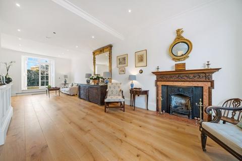 3 bedroom apartment for sale, Clifton Hill, St Johns Wood, London NW8