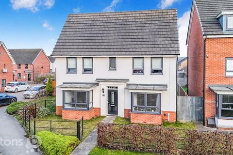 4 bedroom detached house for sale, Highfield Square, Waverley