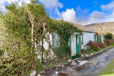 3 bedroom cottage for sale, Rowen, Conwy