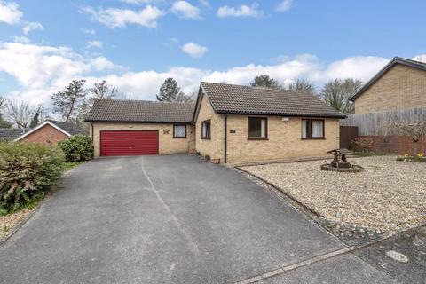 3 bedroom bungalow for sale, Hardwick Lane, Bury St. Edmunds