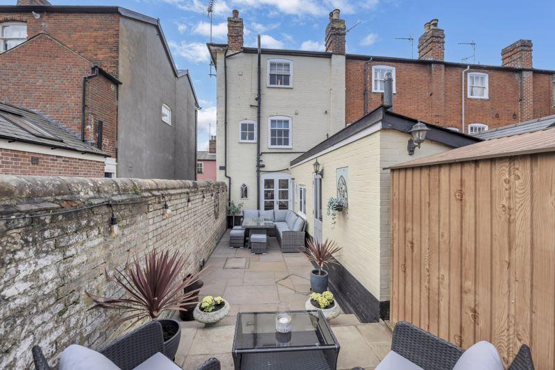 Courtyard Garden