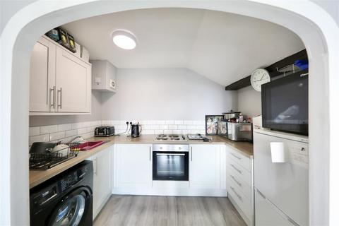 1 bedroom flat for sale, Kingston Street, Hull