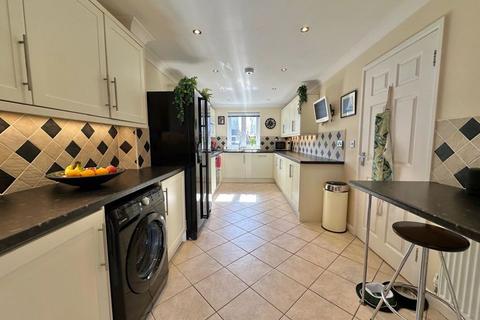 3 bedroom detached house for sale, Threemilestone, Truro