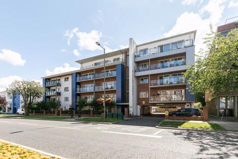 undefined, New Zealand Avenue, Walton-On-Thames