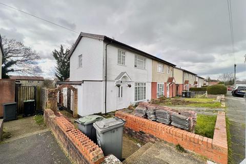 3 bedroom semi-detached house for sale, Williton Road, Luton