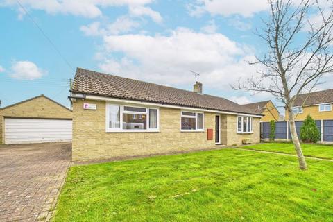 3 bedroom detached bungalow for sale, Lyndhurst Grove, Martock