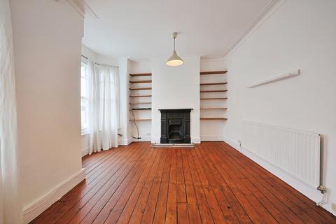 2 bedroom flat to rent, St Elmo Road, W12