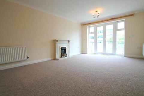 2 bedroom apartment to rent, Harlands House, Harlands Road