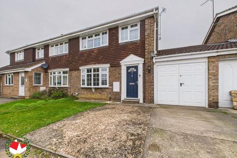 3 bedroom semi-detached house for sale, Redstart Way, Abbeydale, Gloucester, GL4 4TJ