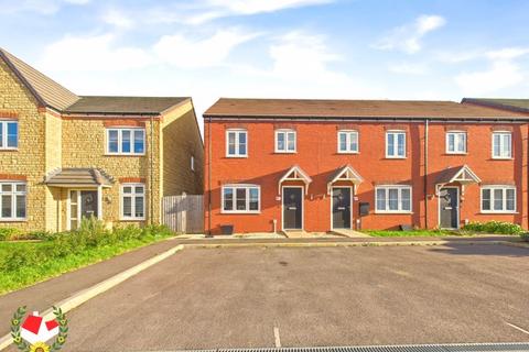 3 bedroom end of terrace house for sale, Carbonel Close, Hardwicke, Gloucester