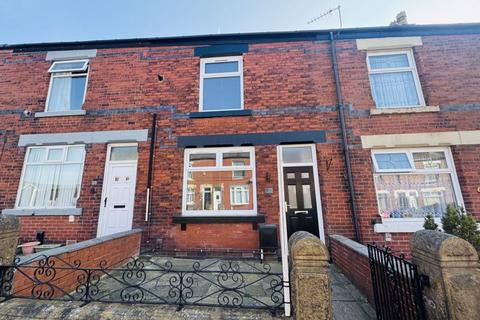 2 bedroom terraced house to rent, Pioneer Street, Horwich