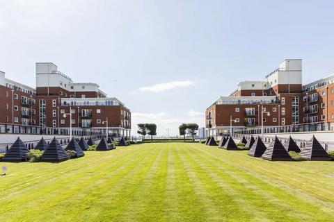 2 bedroom apartment to rent, The Vulcan, Gunwharf Quays, Portsmouth