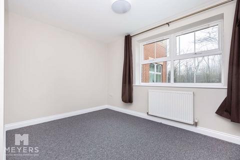 2 bedroom apartment to rent, Avon Close, Bournemouth, BH8