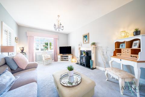 4 bedroom detached bungalow for sale, Burton Joyce, Nottingham, NG14