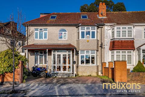 4 bedroom semi-detached house for sale, Springfield Road, Thornton Heath CR7