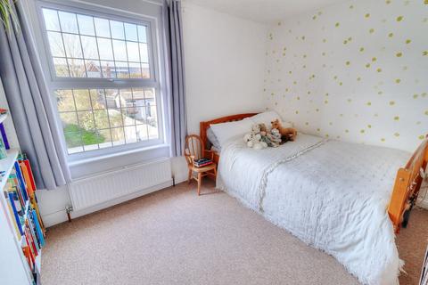 45 Mill Road, Stokenchurch, High Wycombe, HP14 3TP