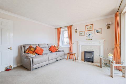 2 bedroom apartment for sale, Madeira Court, Weston-Super-Mare BS23