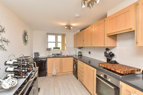 2 bedroom ground floor flat for sale, Harriet Place, Shoreham-By-Sea, West Sussex