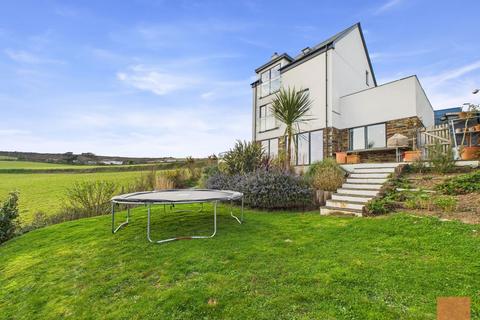 4 bedroom detached house for sale, Bethan View, Perranporth, TR6 0FB