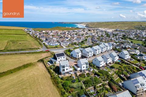 16 Bethan View, Perranporth, TR6 0FB