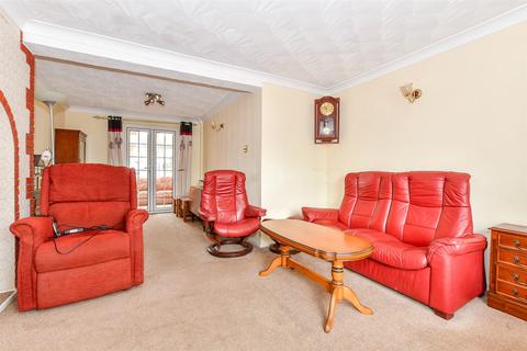 3 bedroom terraced house for sale, Marsh Crescent, New Romney TN28