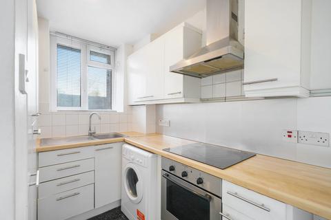 Studio to rent, Allitsen Road, London NW8