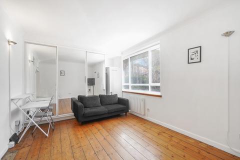 Studio to rent, Allitsen Road, London NW8