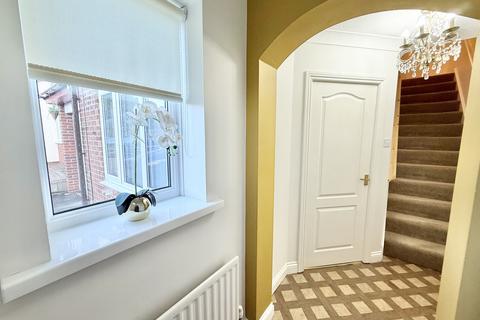 3 bedroom semi-detached house for sale, Fernwood Close, The Downs, Sunderland, SR3