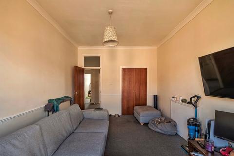 2 bedroom flat for sale, Dumbarton Road, Clydebank G81