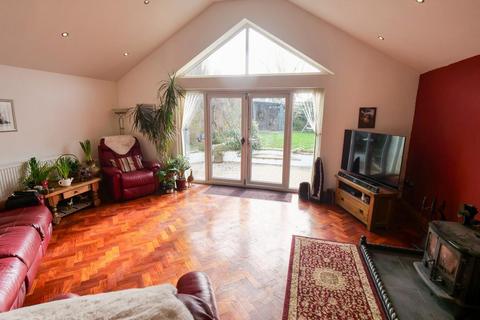 undefined, Wakefield Avenue, Bare, Morecambe, LA4 6DY