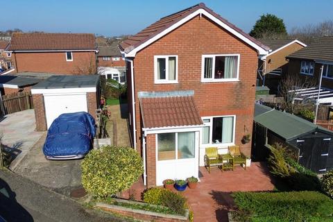 3 bedroom detached house for sale, Fieldsend, Heysham, LA3 2HU