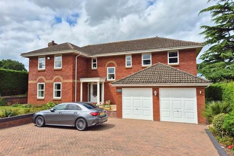 Hereford Road, Leominster, Herefordshire, HR6 8JU