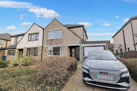 Warwick Drive, Clitheroe, BB7 2BG