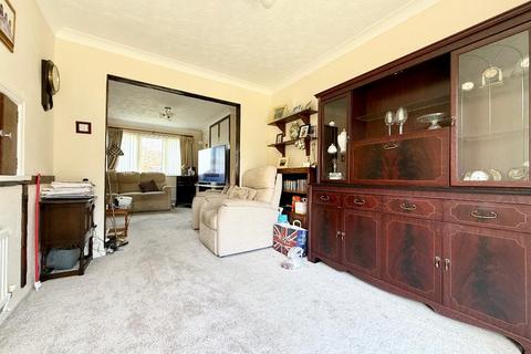 78 Blakeney Drive, Luton, LU2 7AL