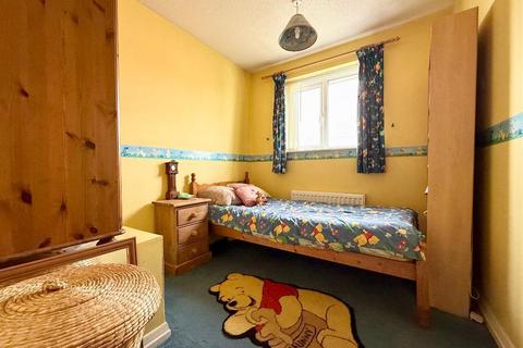 78 Blakeney Drive, Luton, LU2 7AL