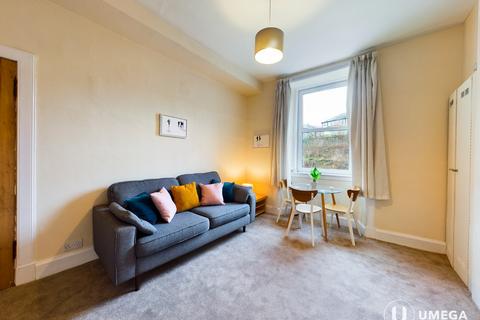 1 bedroom apartment to rent, Broughton Road, Broughton, Edinburgh, EH7