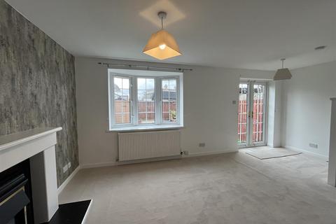 3 bedroom townhouse for sale, Wyke Lane, Bradford BD12