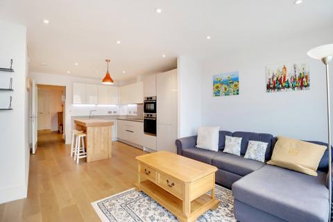 3 bedroom apartment for sale, Camden High Street, London