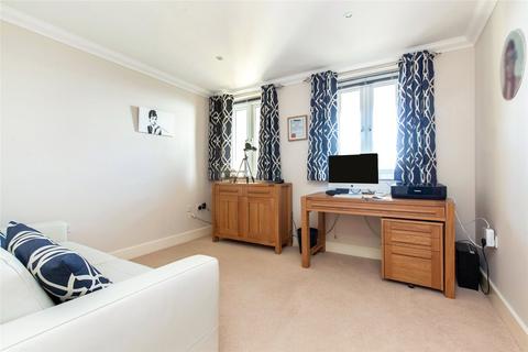 2 bedroom apartment for sale, Grand Parade, Eastbourne, East Sussex