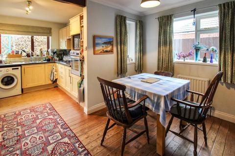 10 Aspin Oval, Knaresborough, HG5 8EW