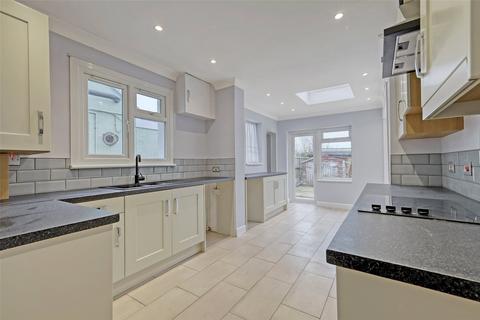 4 bedroom semi-detached house for sale, Barling Road, Thorpe Bay/Barling Borders, Essex, SS3