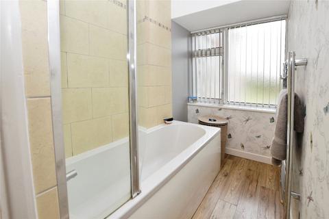 3 bedroom terraced house for sale, Raphaels, Basildon, SS15