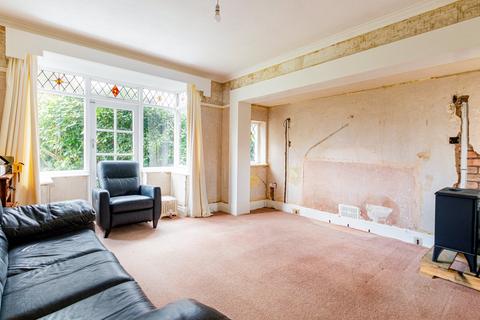 3 bedroom detached house for sale, Entwisle Avenue, Davyhulme, Manchester, M41