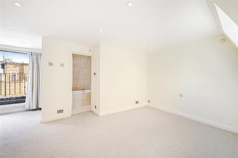 3 bedroom mews to rent, Richards Place, London, SW3