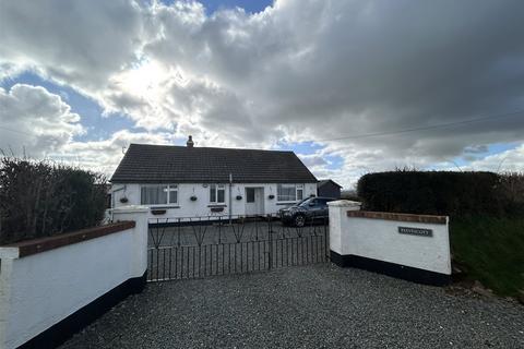 3 bedroom bungalow to rent, Clawton, Holsworthy, Devon, EX22