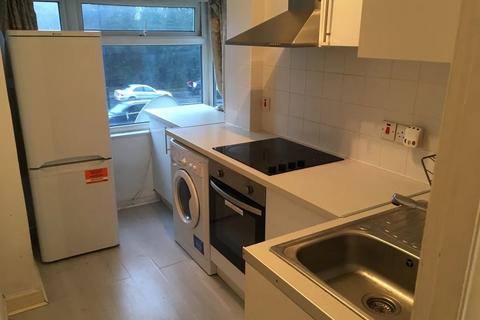 1 bedroom flat to rent, Perivale, Greenford UB6