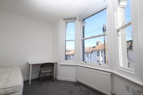 2 bedroom terraced house to rent, Brighton BN2