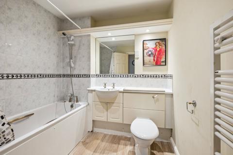 2 bedroom flat for sale, Royal Belgrave House, Hugh Street, Pimlico, London, SW1V