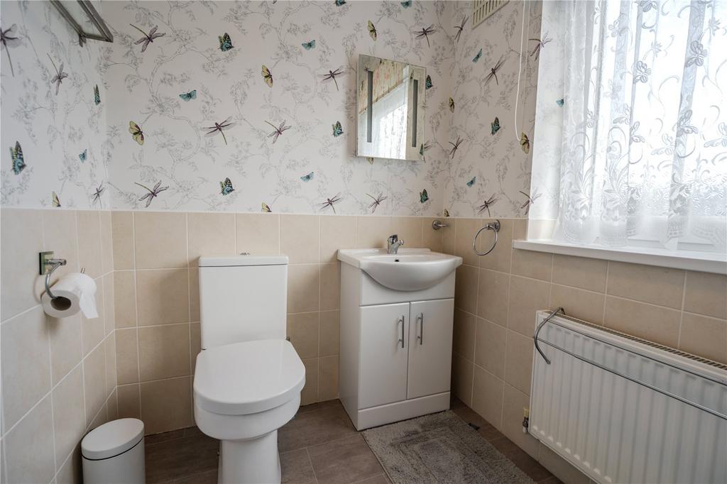 Shower Room (2)