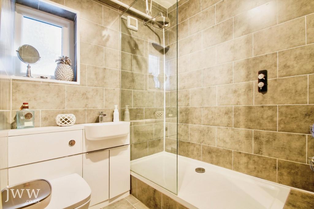 En Suite2